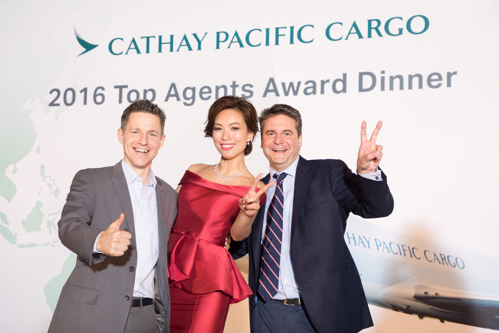 DHL Express' Lars Winkelbauer and Cathay Pacific Cargo's Mark Sutch meet Queenie Chu.